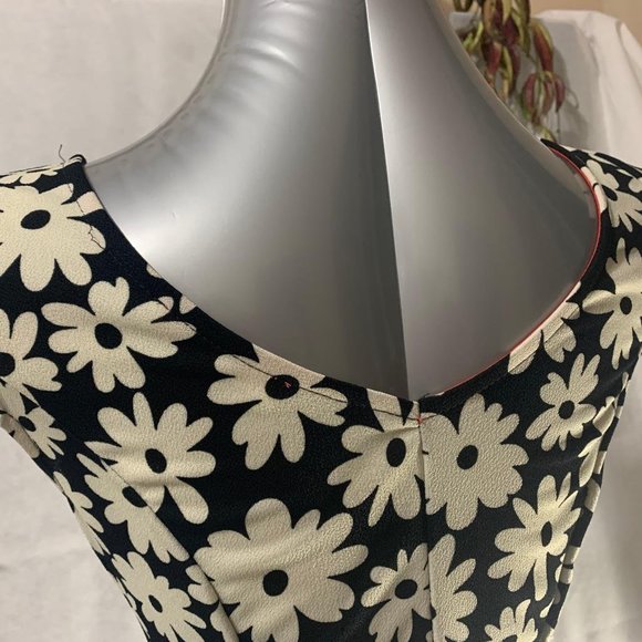 🌀 Black Bead Spandex Mini Dress - Picture 4 of 11